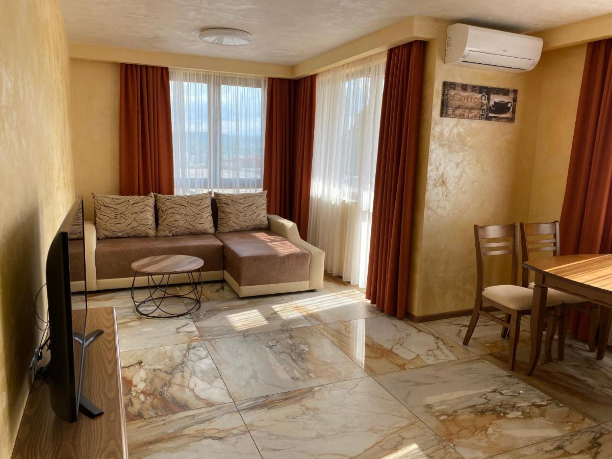 Coziness And Comfort In The Old Town Veliko Tarnovo Exterior photo